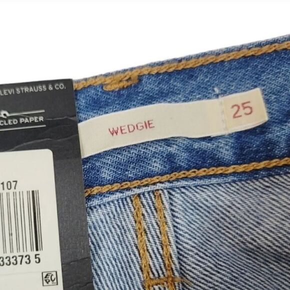 NEW Levi's Wedgie Icon Fit Tapered Ankle Button Fly Big E Denim Size 25 - Picture 15 of 16